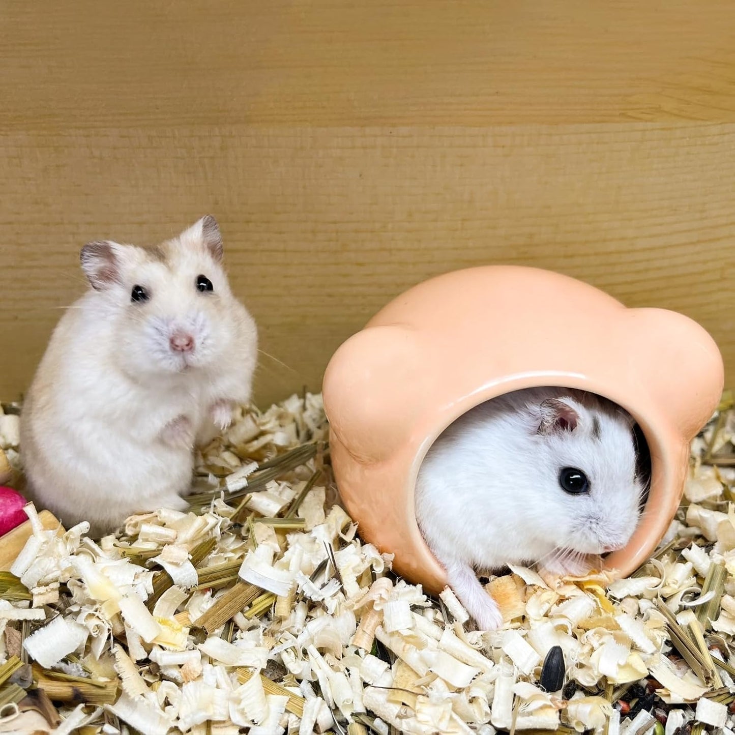 Mini Ceramic Hamster Hideout – Adorable Animal-Shaped Cave for Small Pets, Summer Cooling Shelter & Cage Decoration for Dwarf Hamsters
